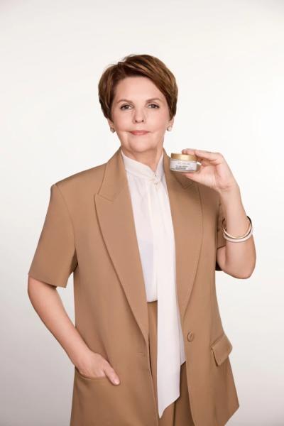 Журналістка Олена Фроляк, амбасадорка лінійки Вік Експерт L'Or&eacute;al Paris, &ndash; про силу, вік, улюблені засоби та книги