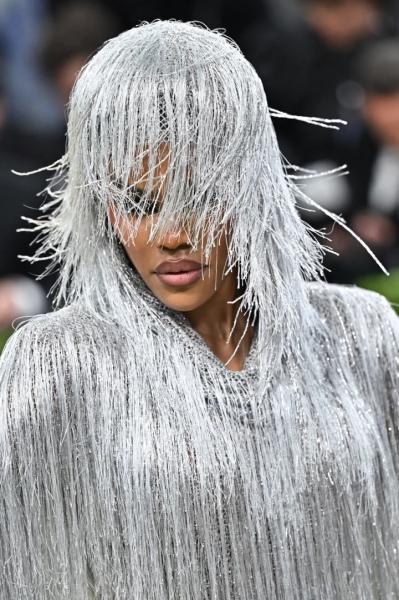 Met Gala 2026: що насправді означали найбільш епатажні б&rsquo;юті-образи зірок