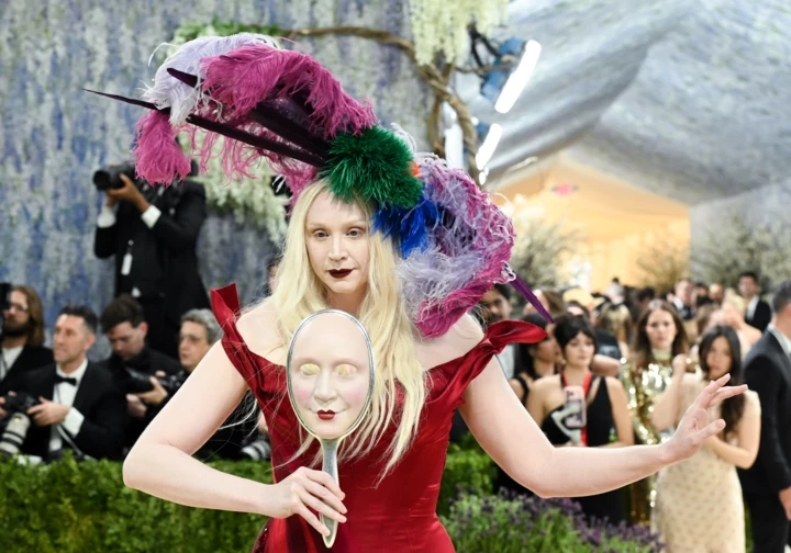 Met Gala 2026: що насправді означали найбільш епатажні б&rsquo;юті-образи зірок