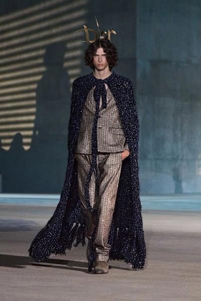 Найгарячіший б'юті-тренд літа на показі круїзної колекції Dior 2027