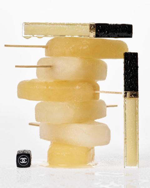 Об’єкт бажання: Chanel випускає нові блиски Rouge Coco Hydra Gloss