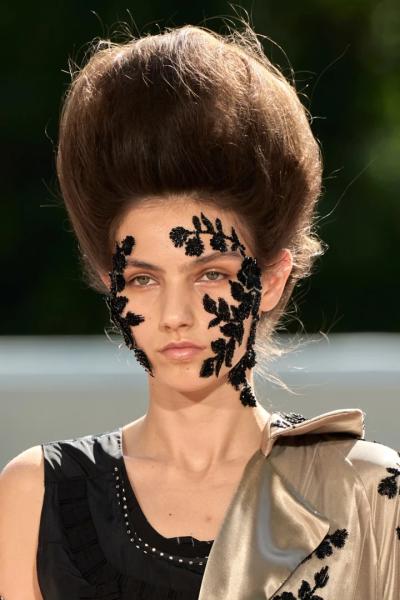 5 головних beauty трендів з Міланського тижня моди сезону весна-літо 2027